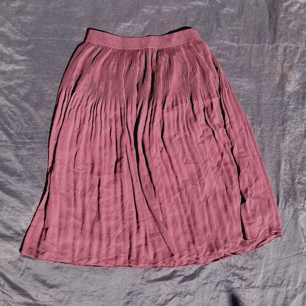 H&M Pleated Midi Skirt - Plum